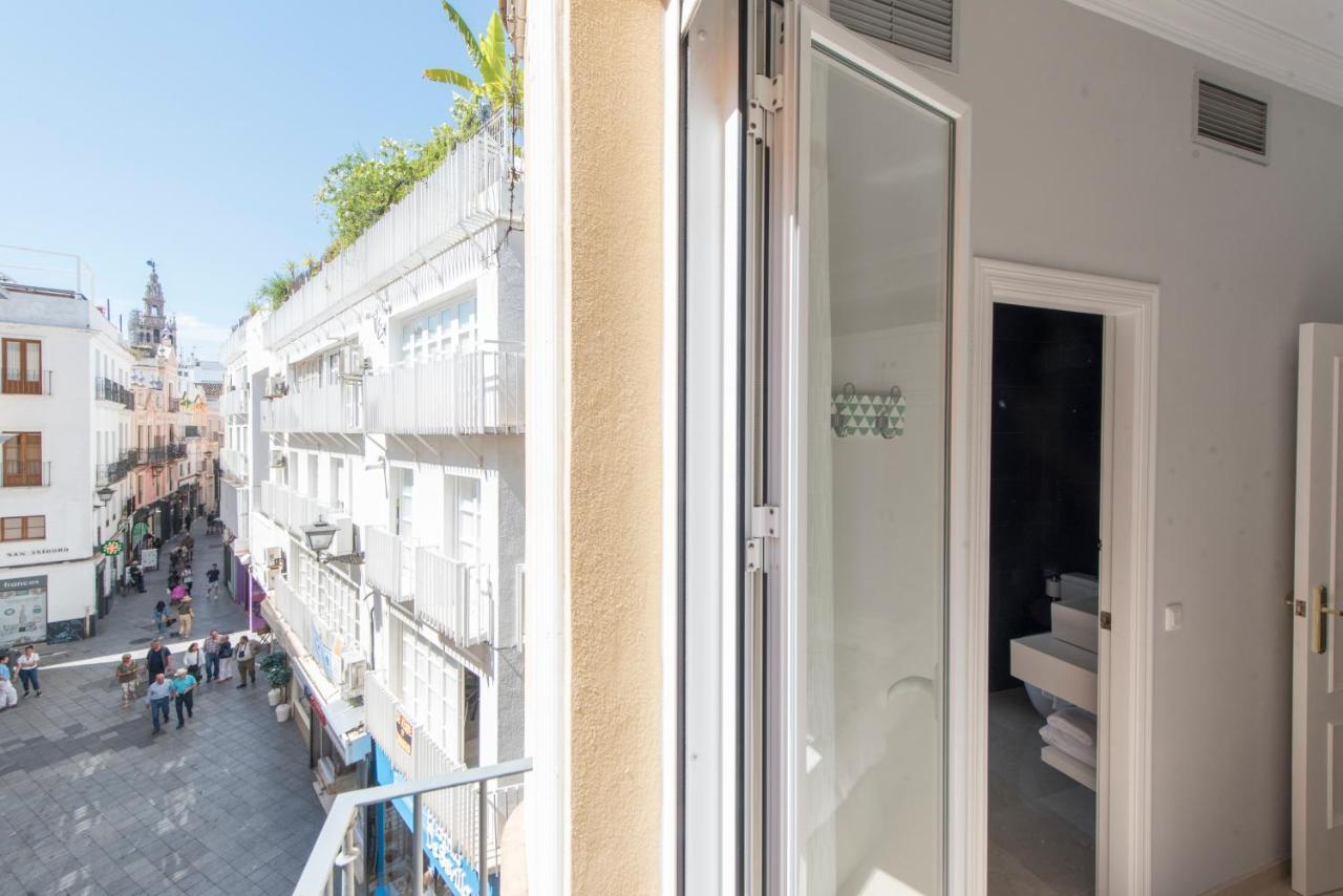 Centriko Francos Appartement Sevilla Buitenkant foto