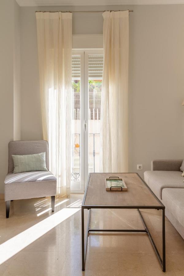 Centriko Francos Appartement Sevilla Buitenkant foto